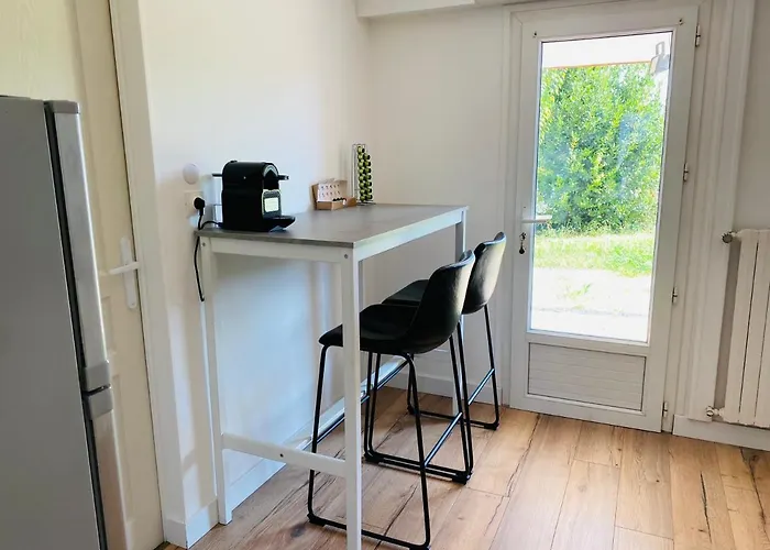 Appartement T3 Independant, Calme A Ustaritz